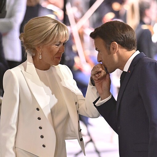 "Вільна жінка": що відомо про серіал, який зніматимуть за мотивами життя Бріджит Макрон