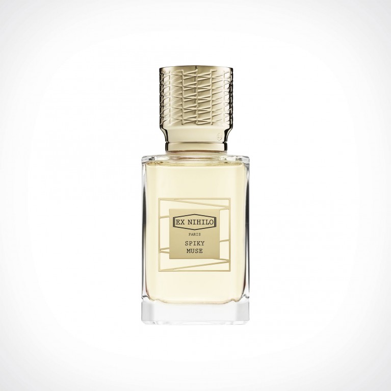 10 небанальних та вишуканих жіночих ароматів на весну