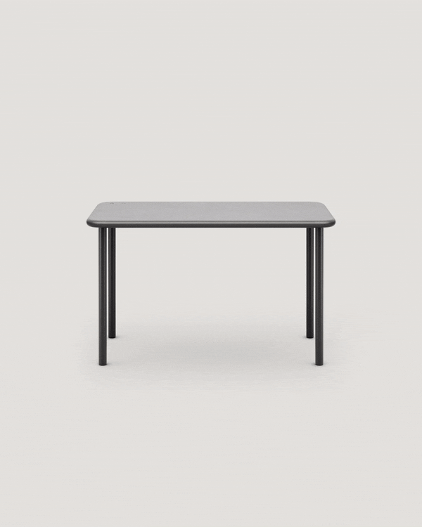 Украинцы придумали умный стол. Необходимую сумму для производства собрали за сутки