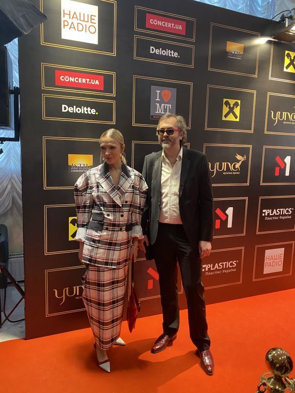 "Ми ніколи не перетиналися": Василіса Фролова розповіла про чоловіка та де він працює