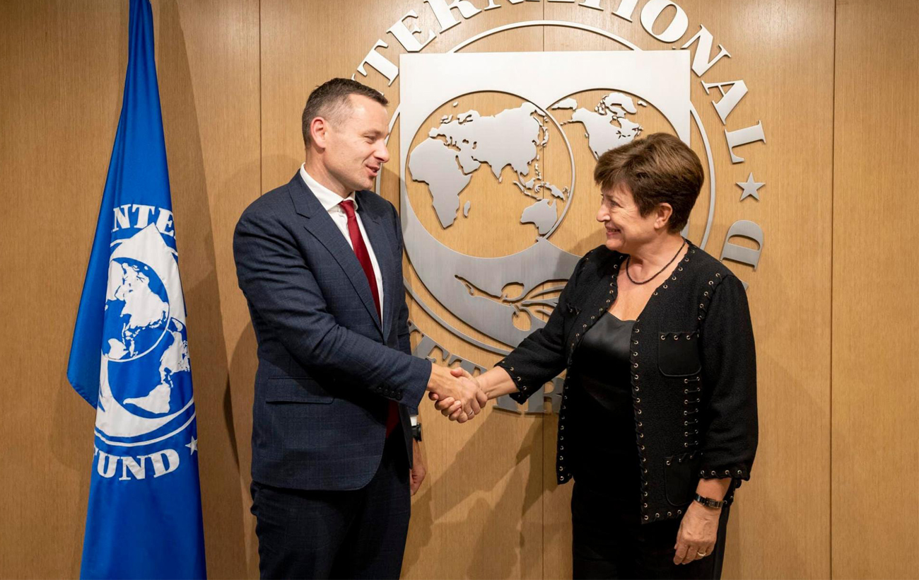 Без США не обойтись. Хватит ли Украине денег в бюджете и какие могут быть альтернативы