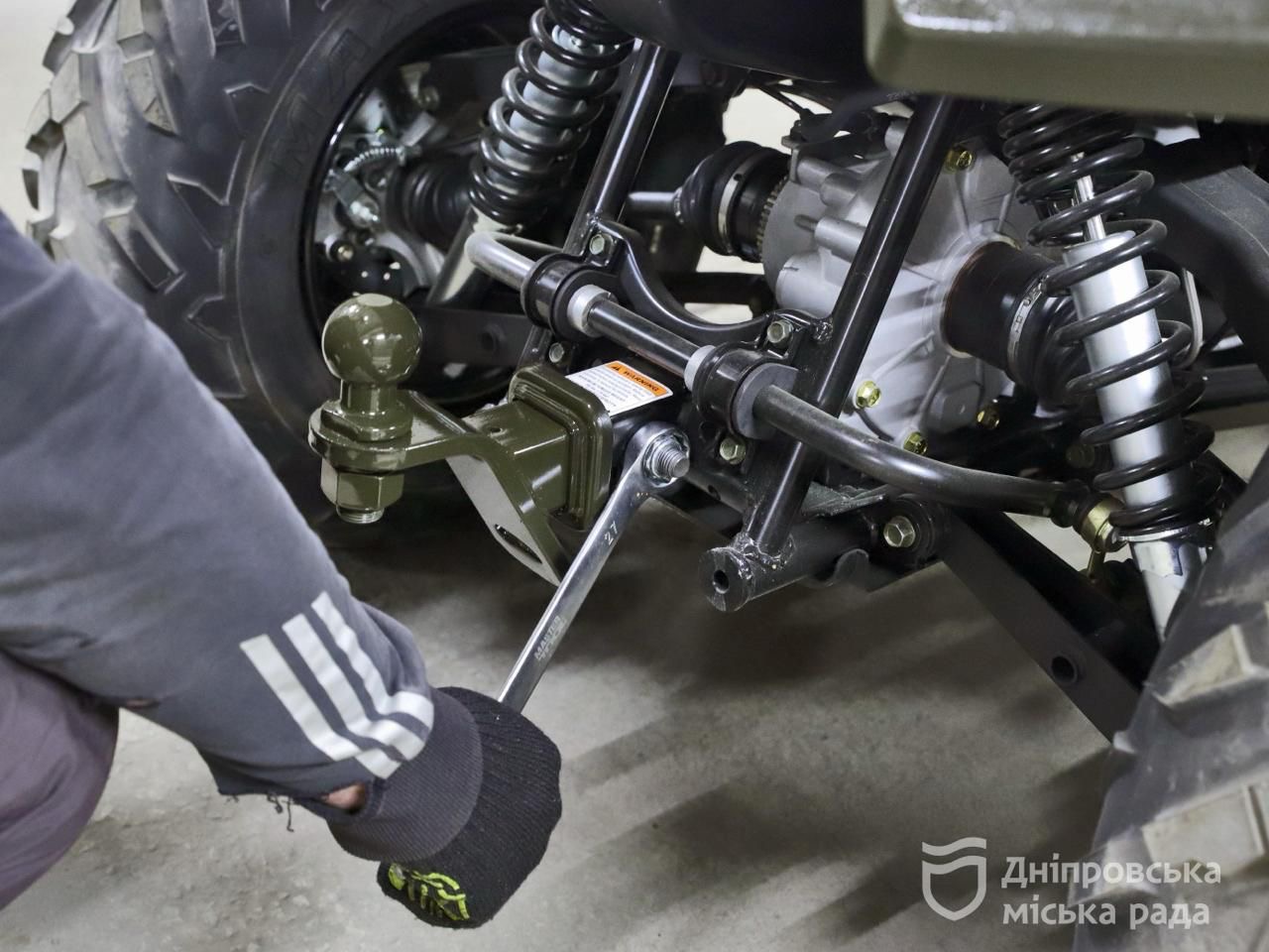 Днепр заказал для сил обороны сотню квадроциклов