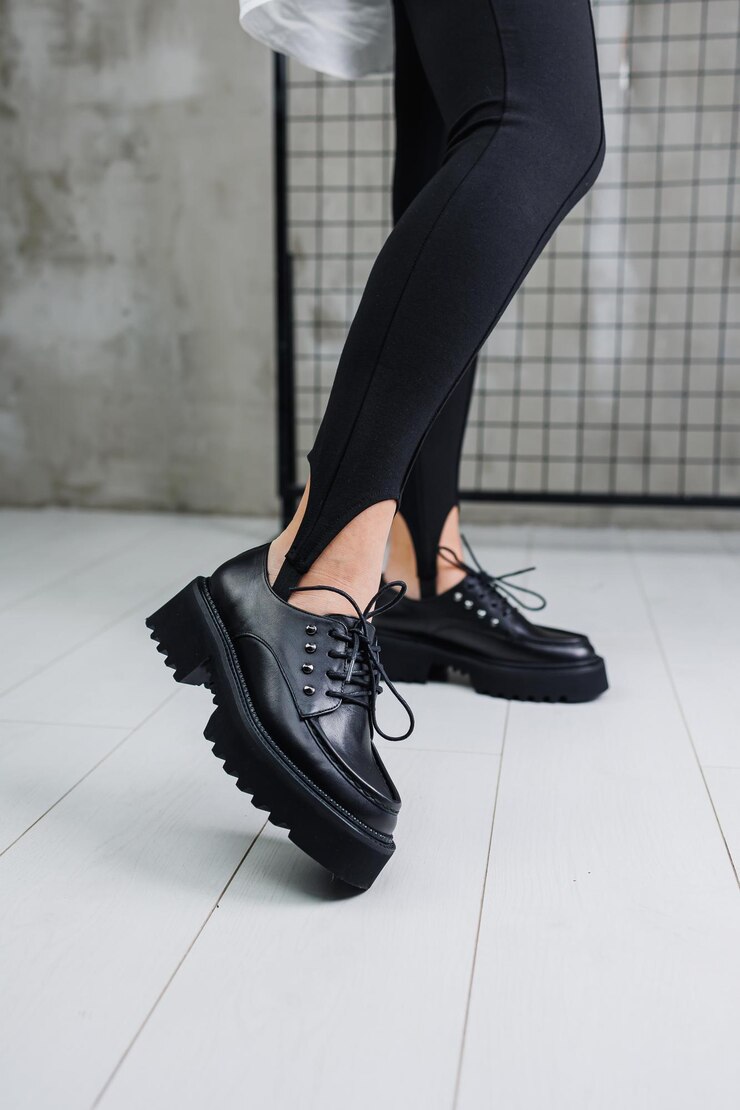 7 модних трендів, які чоловіки ненавидять, але жінки обожнюють