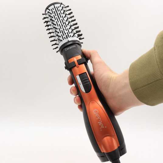 Як обрати "праску" для волосся та на що важливо звернути увагу