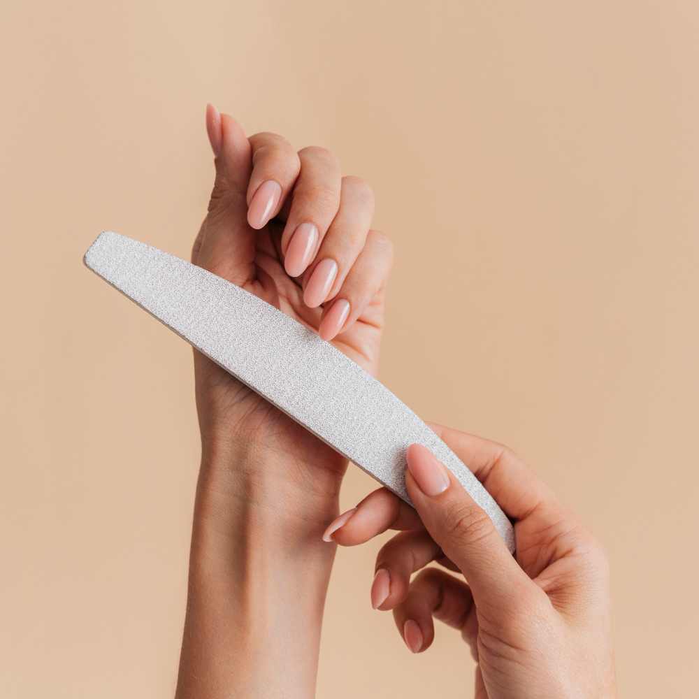 Як самостійно зняти гель-лак: дієві способи без шкоди нігтям