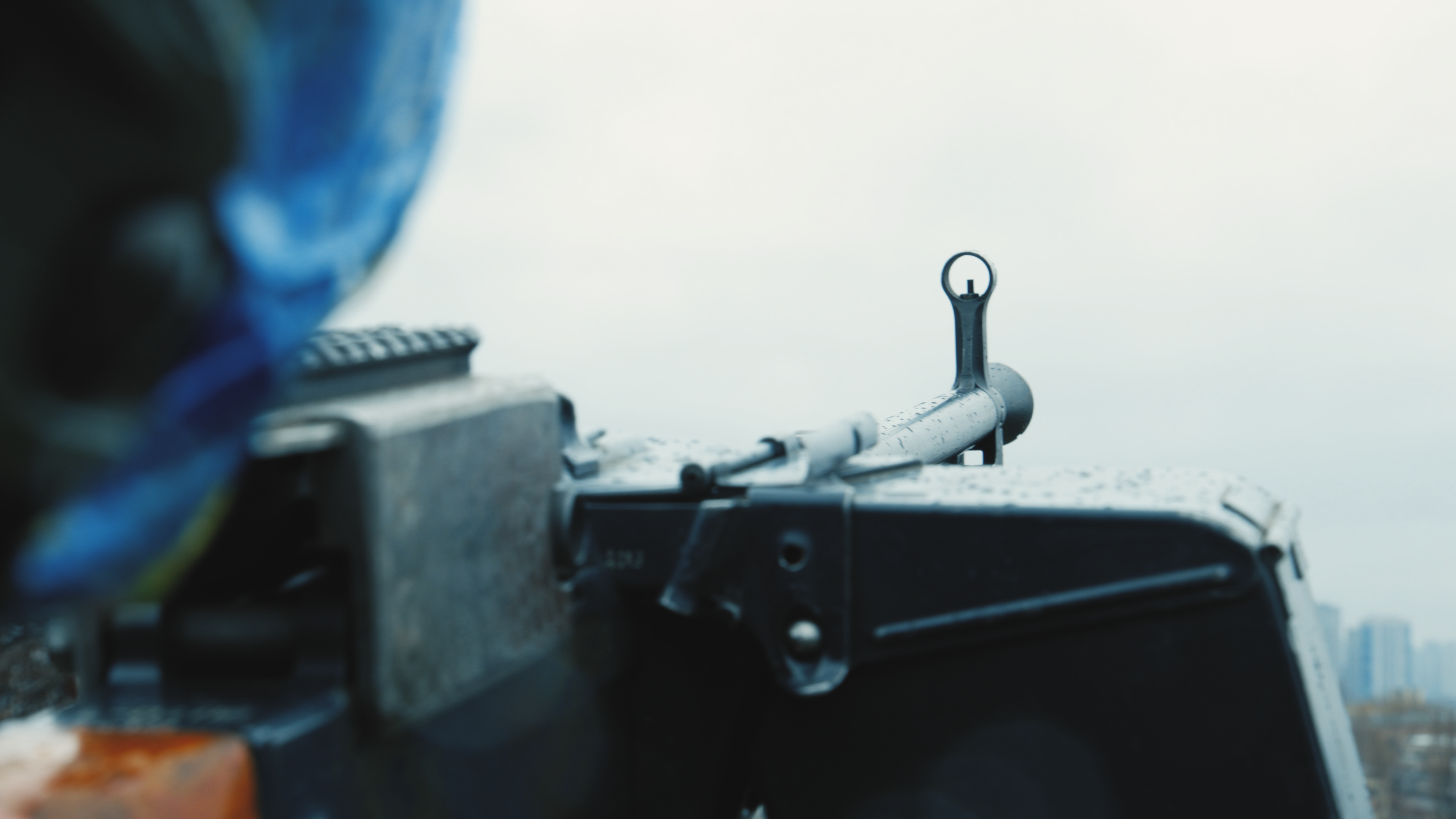 Мантія вдень, піксель ввечері. Як суддя збиває "Шахеди" над Києвом