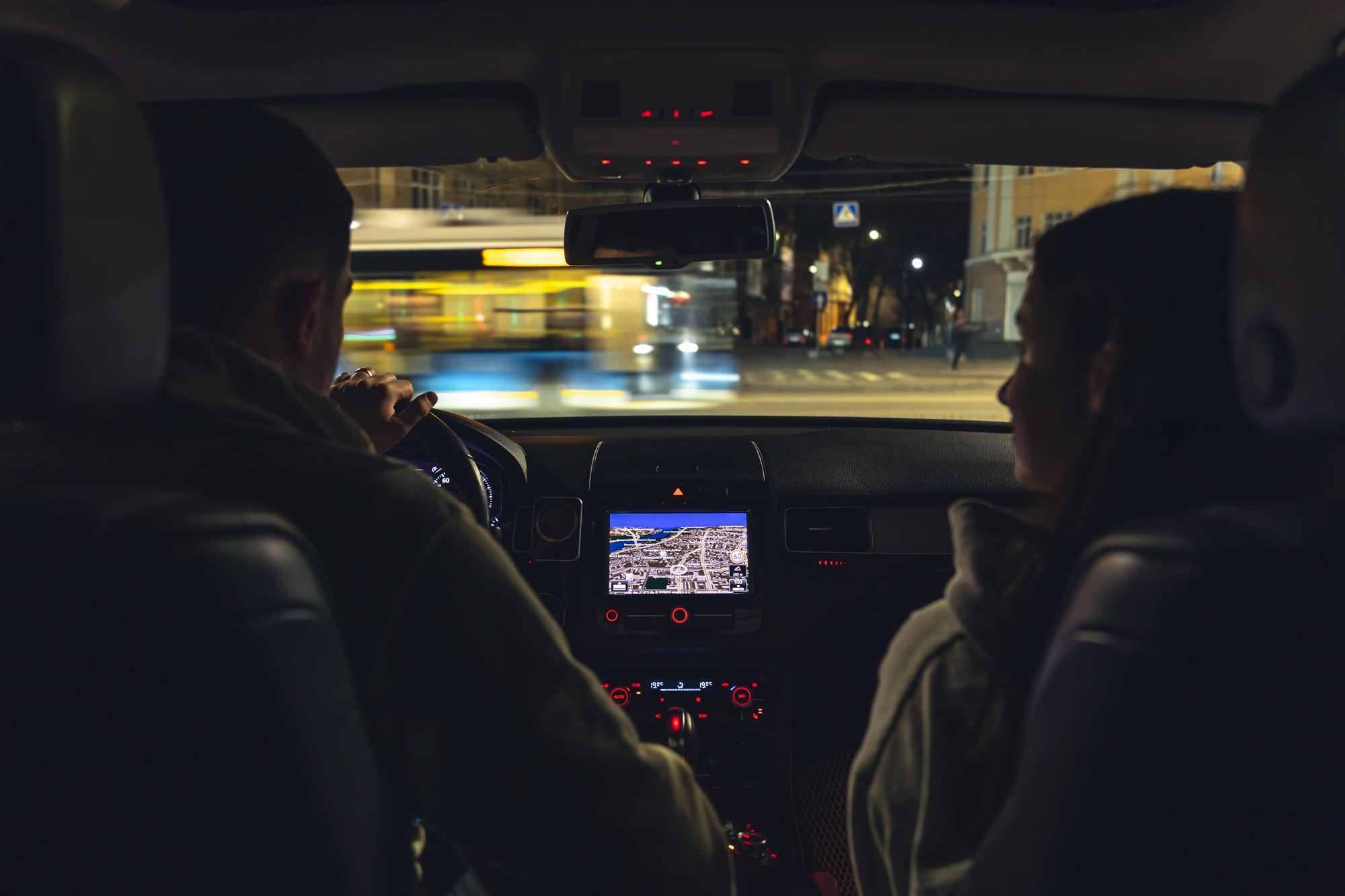 Як обрати автомобіль для далеких мандрівок: кілька порад