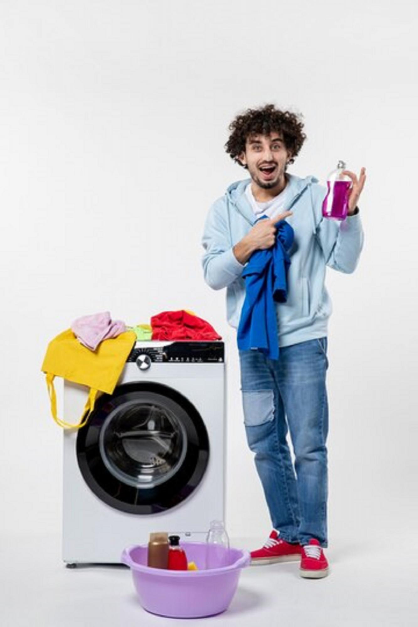 Гарна ідея або дурість? Чи можна прати одяг шампунем у пральній машині