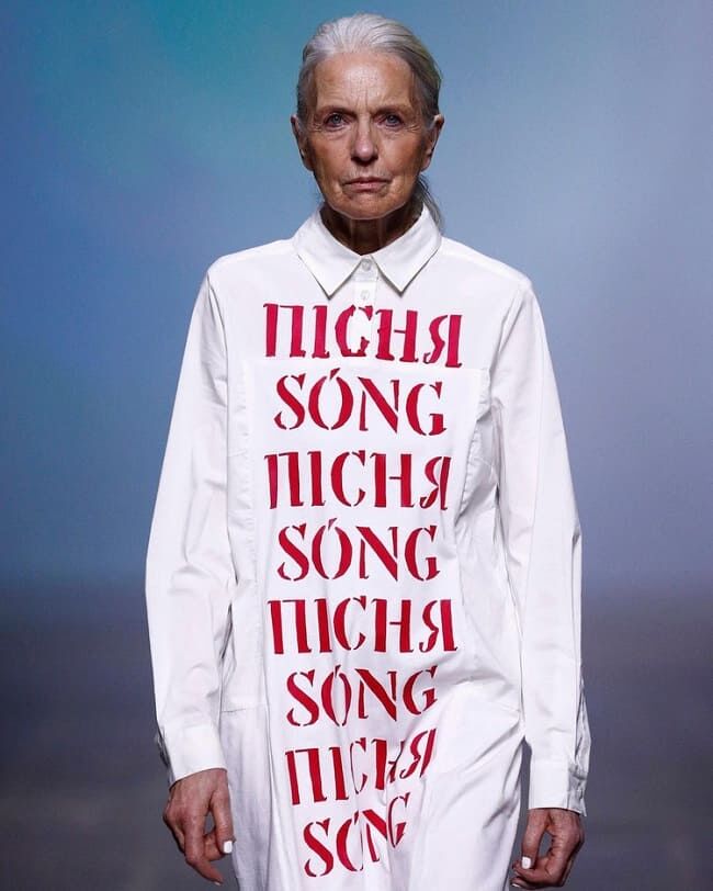 Футболка "как у Зеленского": как в мире распространяется тренд на все украинское (фото)