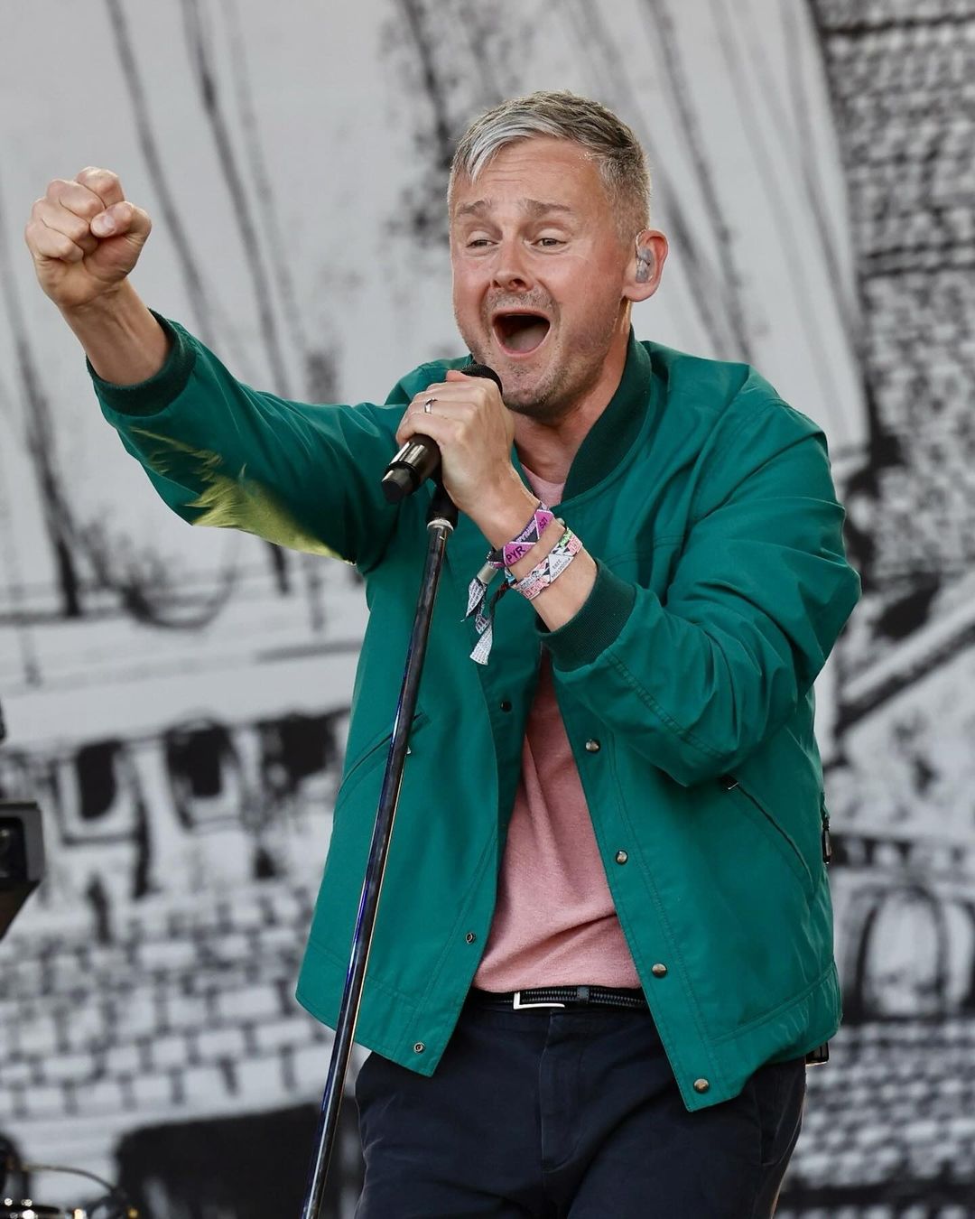 Glastonbury 2024: найяскравіші моменти найкрутішого фестивалю Європи (фото і відео)