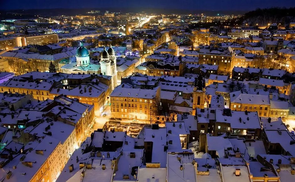 Карпаты и не только: лучшие места для зимнего отдыха в Украине