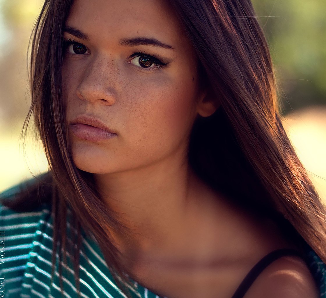 Юная мечтательница: как выглядела Даша Кацурина до того, как стать модным дизайнером