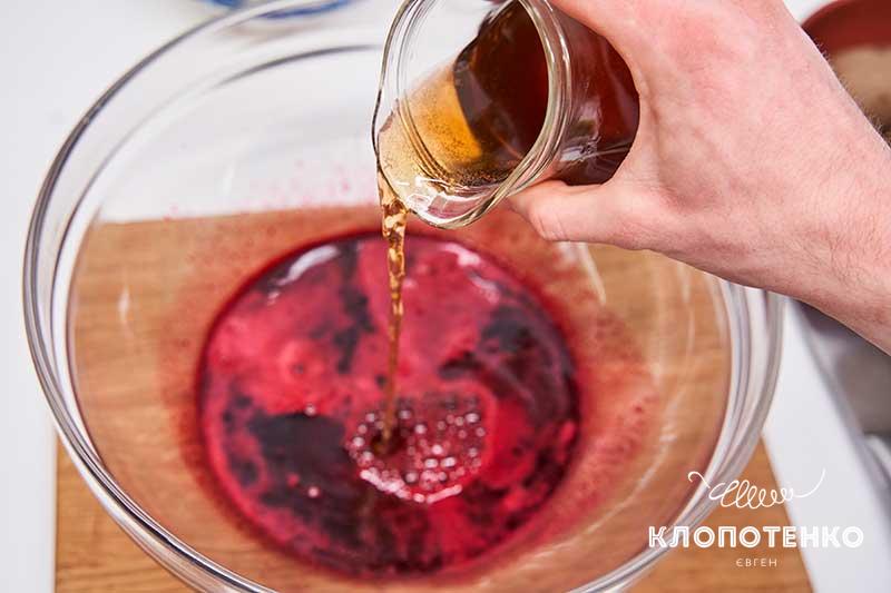 Летний борщ по рецепту Клопотенко: не только вкусный, но и освежающий!