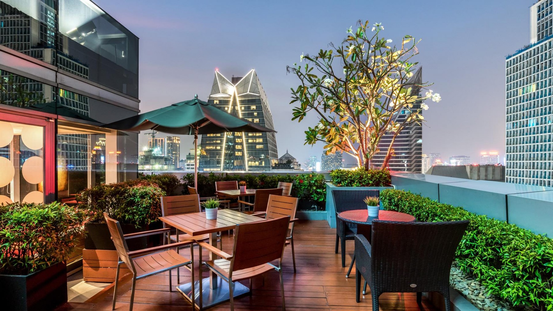 Тищенко в Таїланді: як виглядає готель, де буде віщати нардеп (фото)