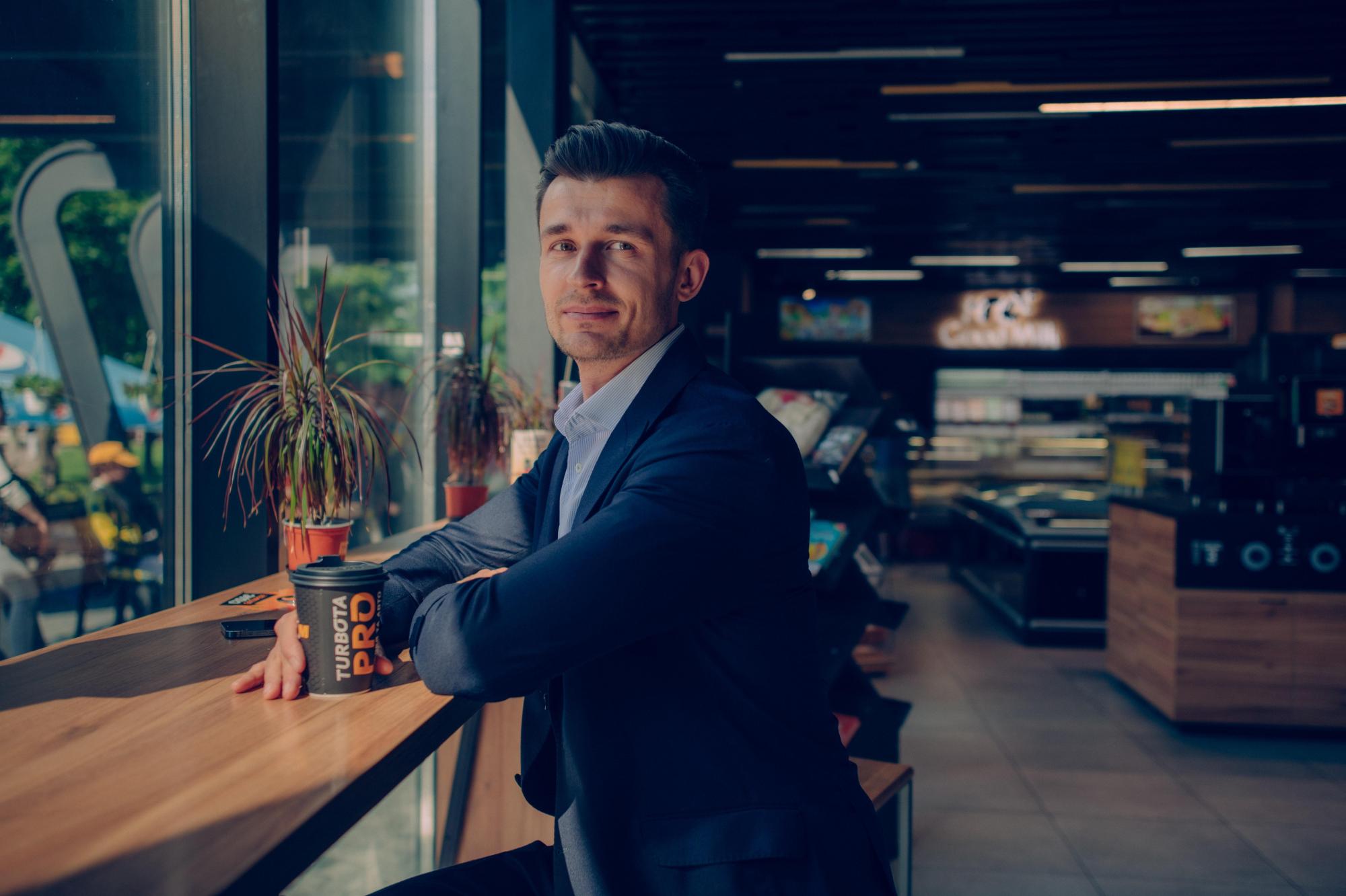 "БРСМ-Нафта" закупила для ЗСУ понад 250 комплектів зимової форми