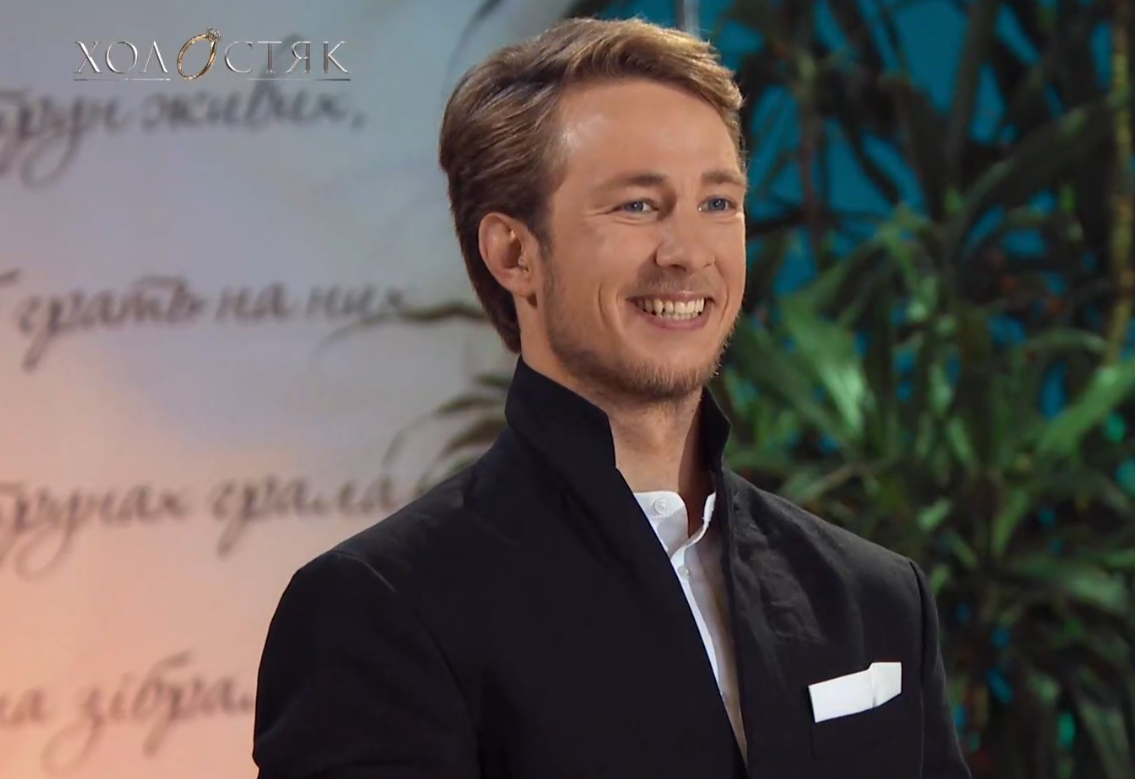 Перший поцілунок та побачення в ліжку. Як минув перший епізод "Холостяка" і кого обрав Терен