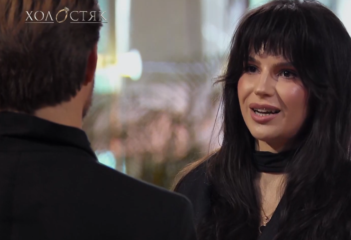 Перший поцілунок та побачення в ліжку. Як минув перший епізод "Холостяка" і кого обрав Терен