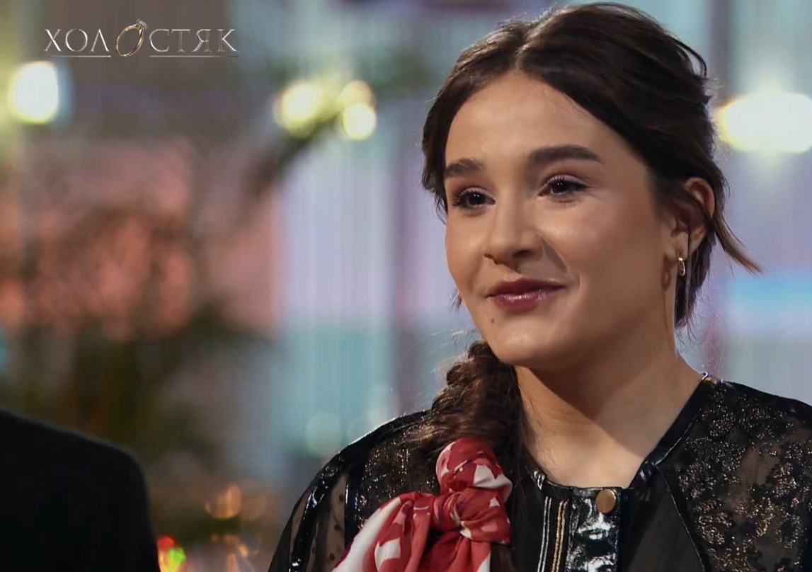 Перший поцілунок та побачення в ліжку. Як минув перший епізод "Холостяка" і кого обрав Терен