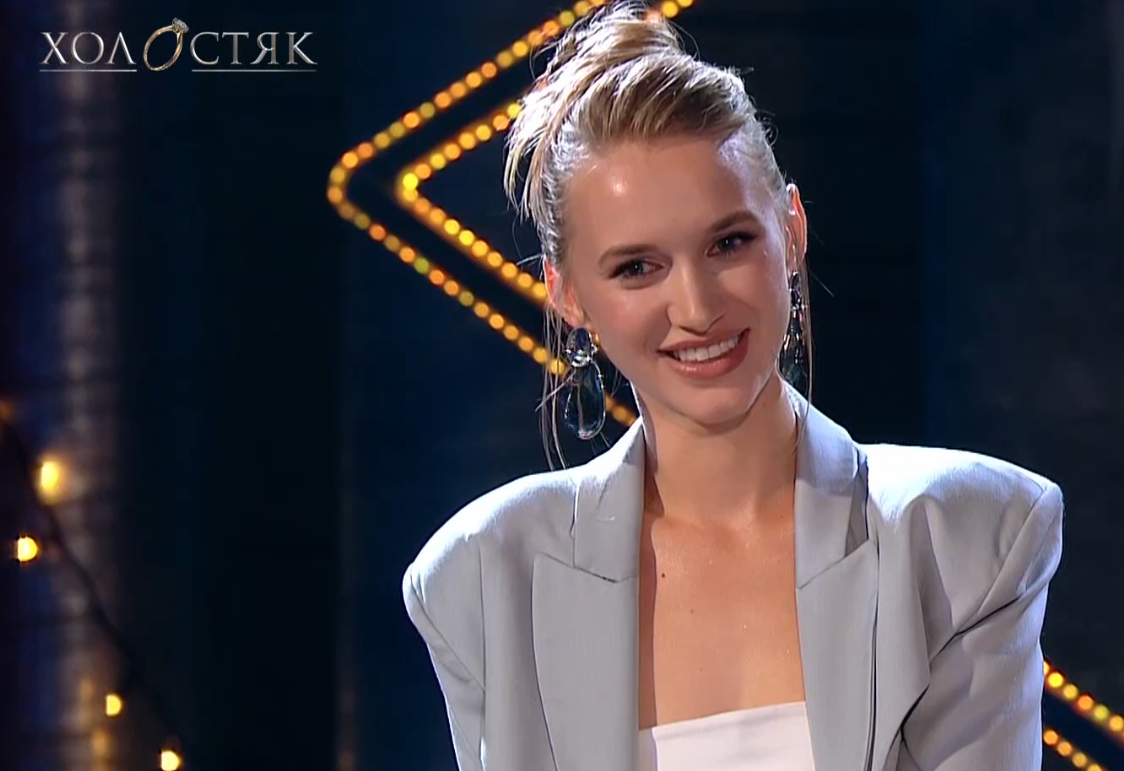 Перший поцілунок та побачення в ліжку. Як минув перший епізод "Холостяка" і кого обрав Терен