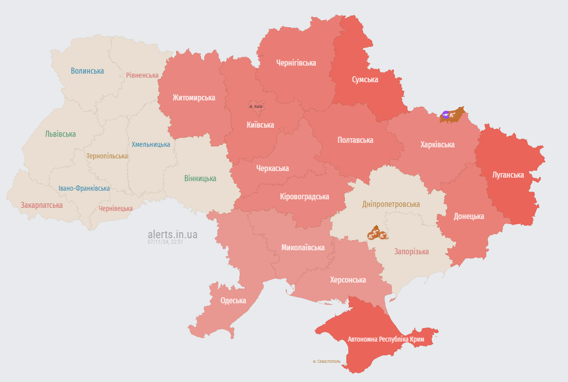 В Одесі вибухи, місто під атакою "Шахедів"