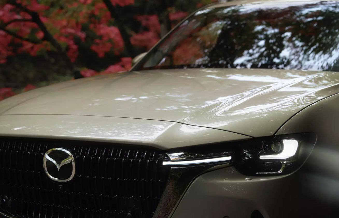 Кросовер Mazda CX-60 у Європі оновили: що змінилось