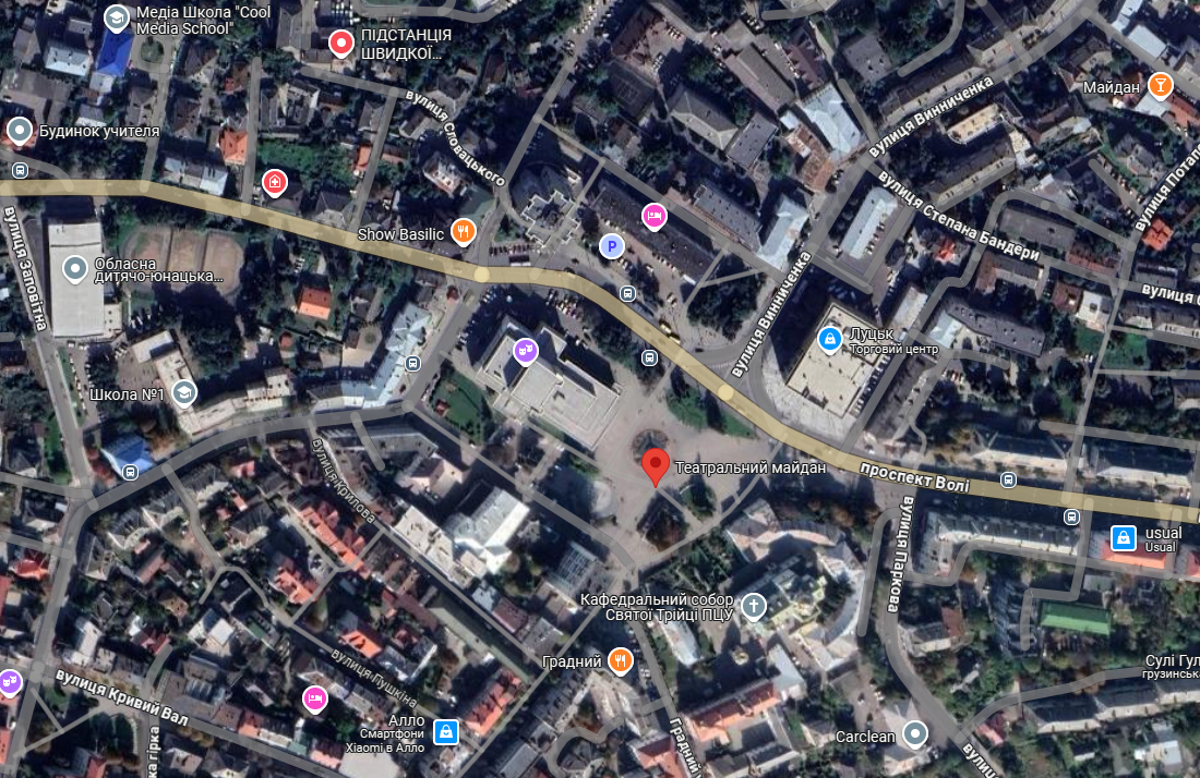 Коли та як прикрашатимуть "центральні" ялинки Луцька: що відомо