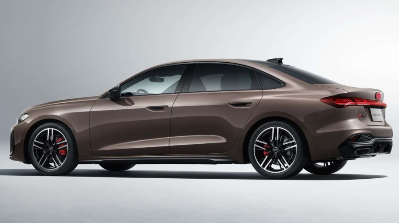 Седан Audi A5 отримав екзотичну подовжену версію