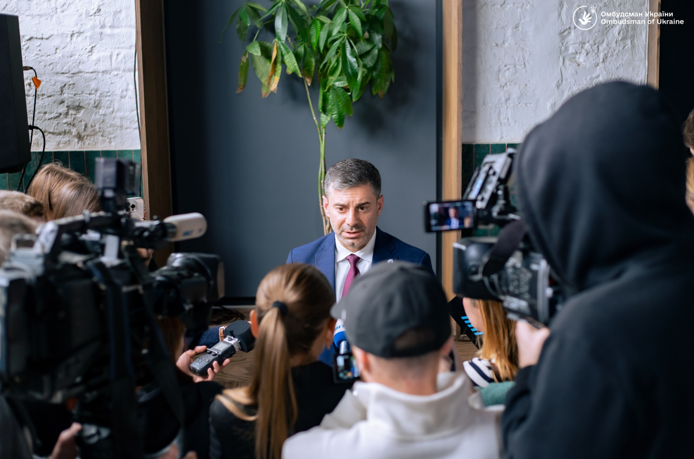 В Україні випустили "Московські конвенції" щодо військовополонених: що про це відомо