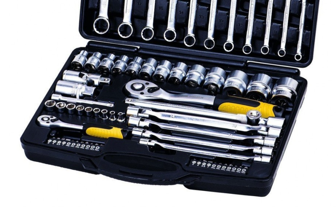 Необязательно, но желательно: какой набор инструментов должен быть в авто