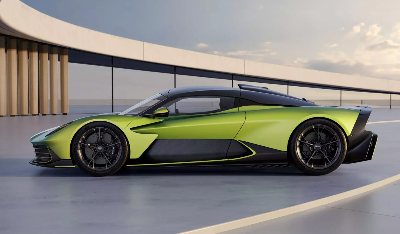 Потужністю понад 1000 сил: Aston Martin представив суперкар Valhalla