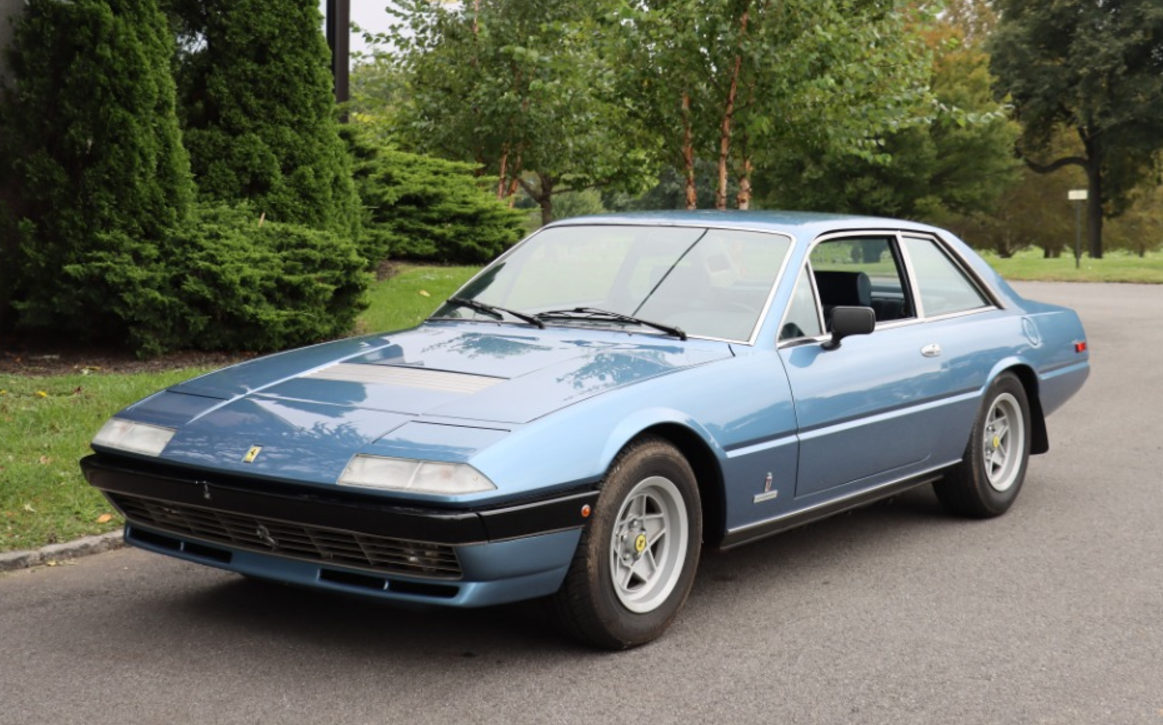 Експерти назвали класичні автомобілі, які у 2025 році зростуть у ціні