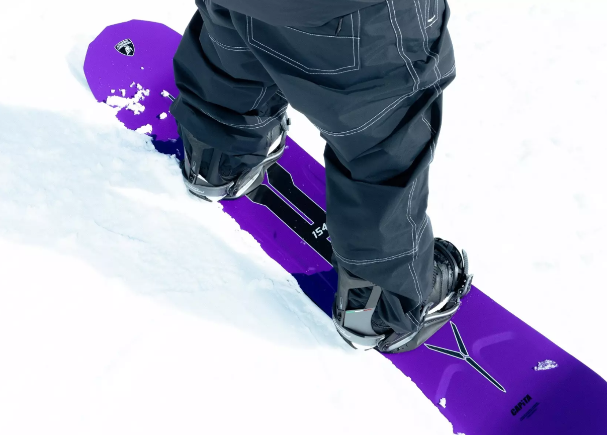 За ціною вживаного авто: Lamborghini представила сноуборд для фрірайду