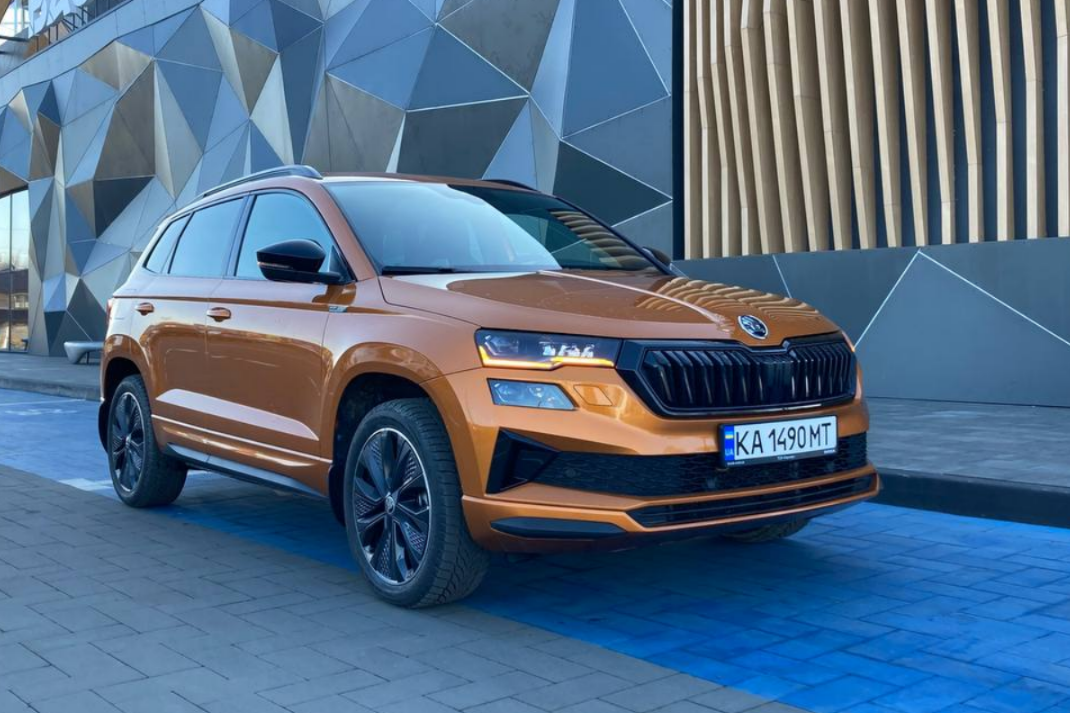 Тест-драйв Skoda Karoq: переваги та недоліки оновленого кросовера