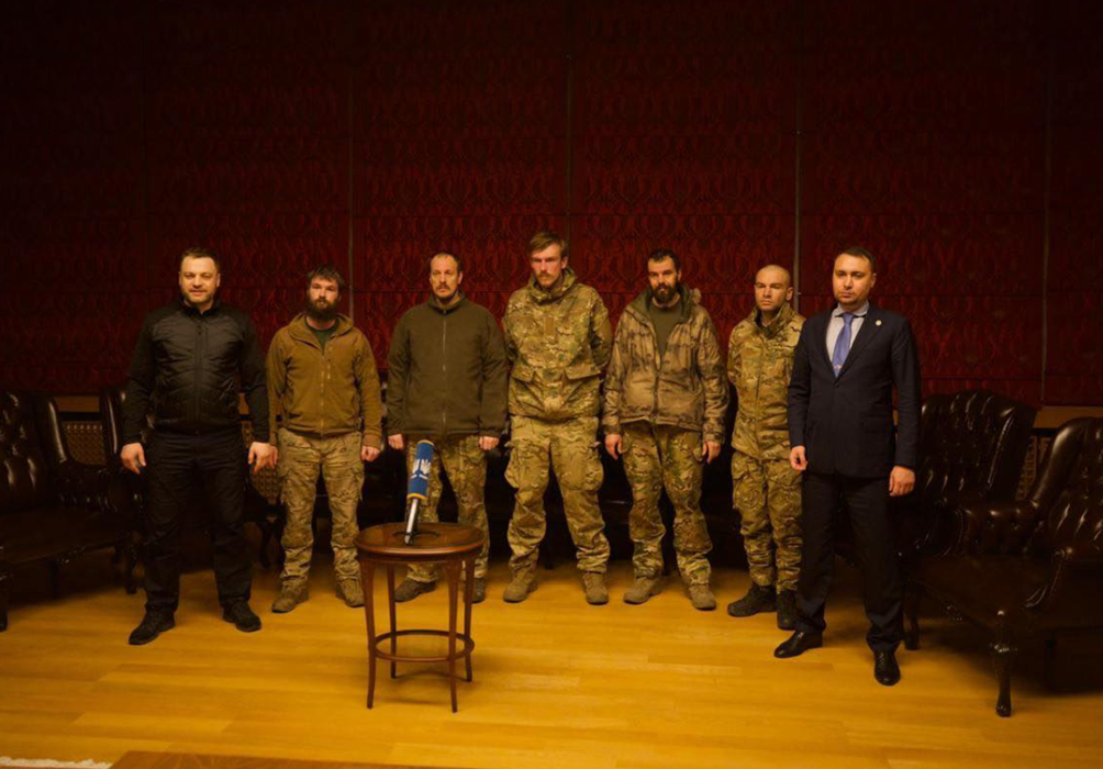 Десятиріччя у строю. Де зараз азовець "Апіс", який обороняв Маріуполь і пройшов полон