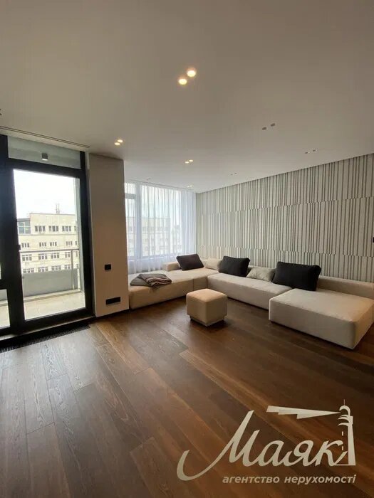 У Києві здають в оренду "ексклюзивну" квартиру за 200 тисяч на місяць: у чому її унікальність (фото)