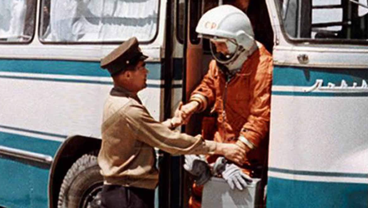 Як автобуси ЛАЗ возили космонавтів у космос