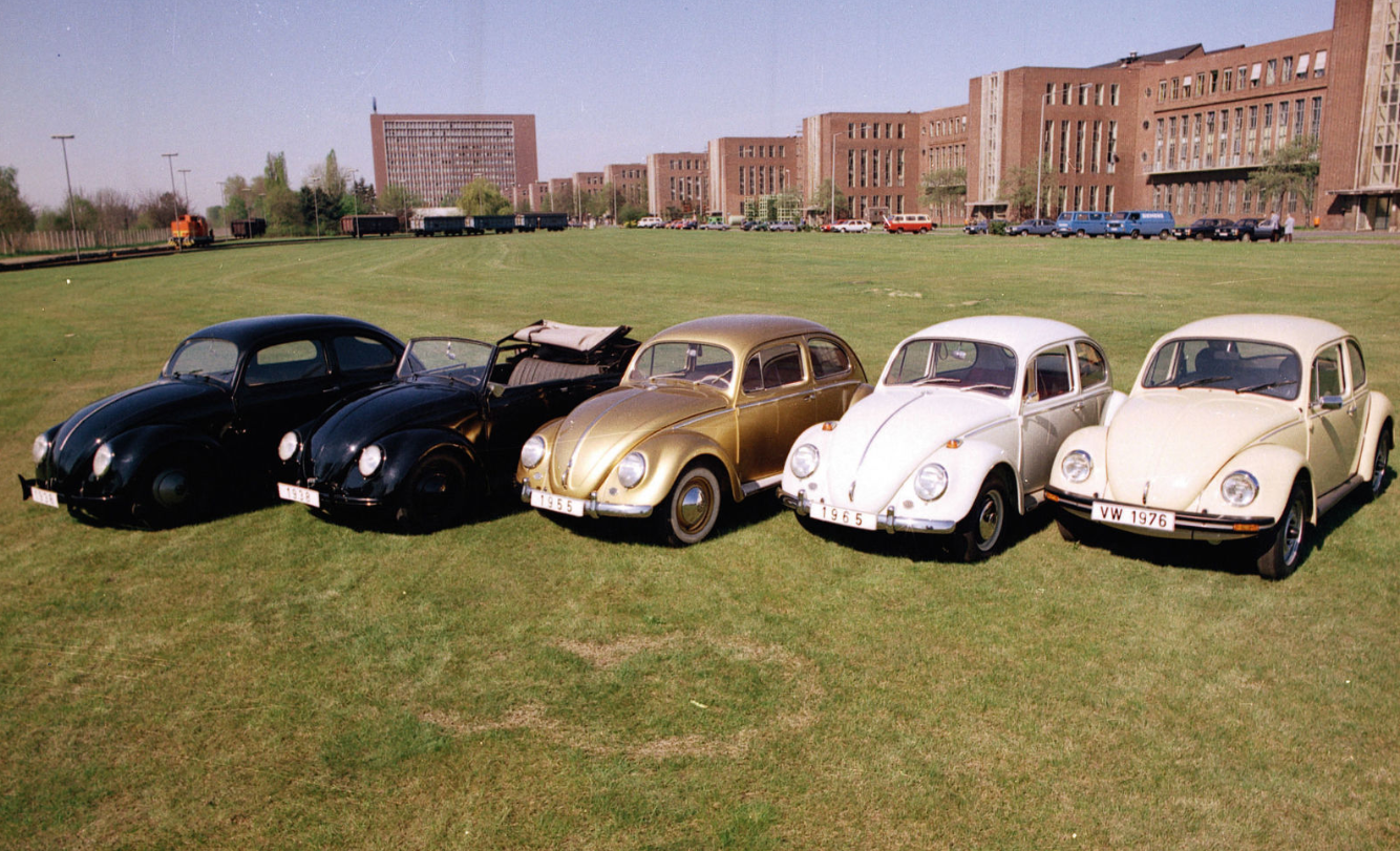 Крутіше ніж Porsche: п'ять цікавих машин з мотором ззаду