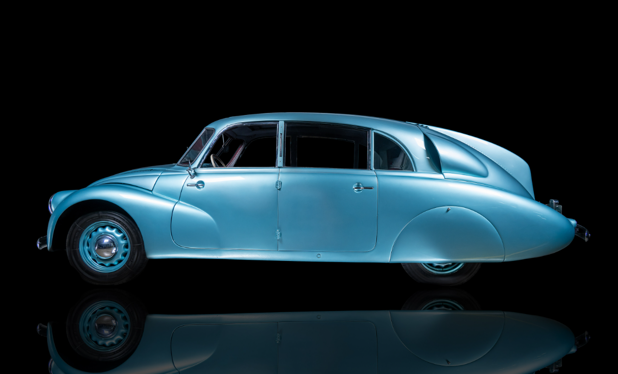 Крутіше ніж Porsche: п'ять цікавих машин з мотором ззаду