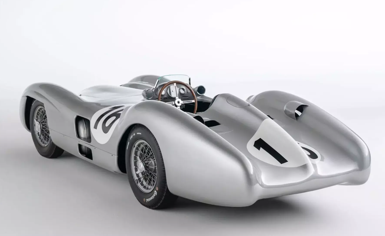 Найдорожче гоночне авто у світі: класичний Mercedes-Benz продали на аукціоні