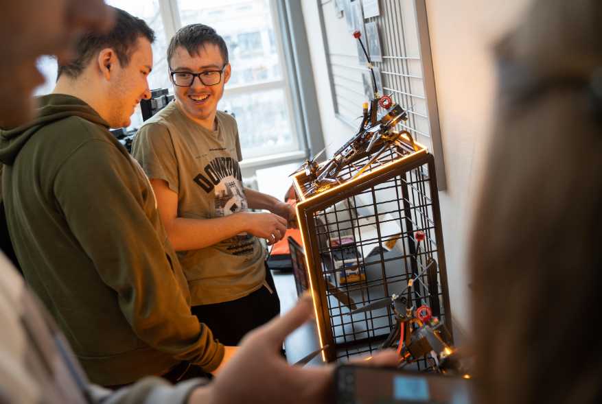 В Украине открыли лабораторию для подготовки инженеров будущего: о чем речь