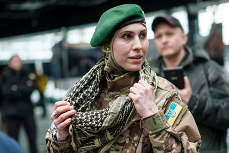 В Україні відзначають День добровольця. Історії тих, хто проміняв цивільне життя на фронт