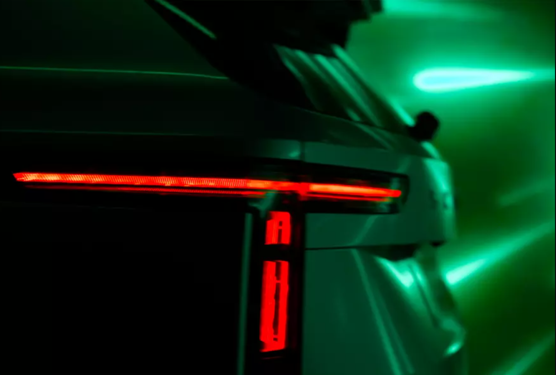 Новий флагманський кросовер Skoda: опубліковані перші офіційні зображення