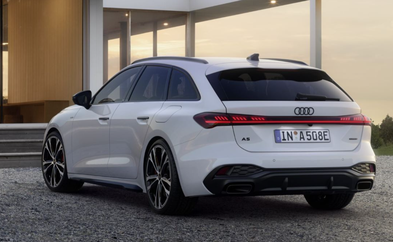 Audi представила одразу два плагін-гібриди: ціни та характеристики новинок