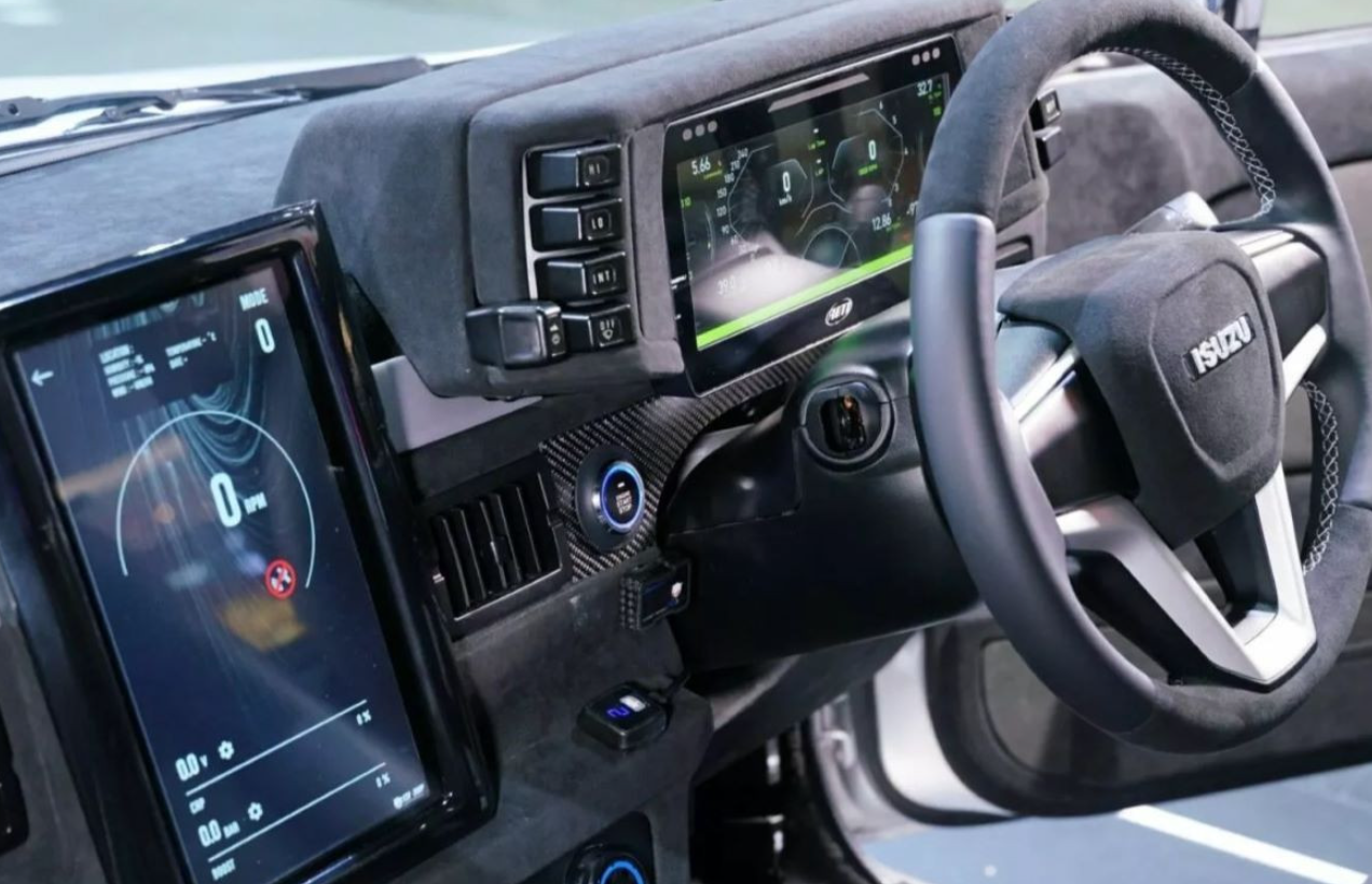 Класичний пікап Isuzu Dragon Max перетворили на спорткар: подробиці