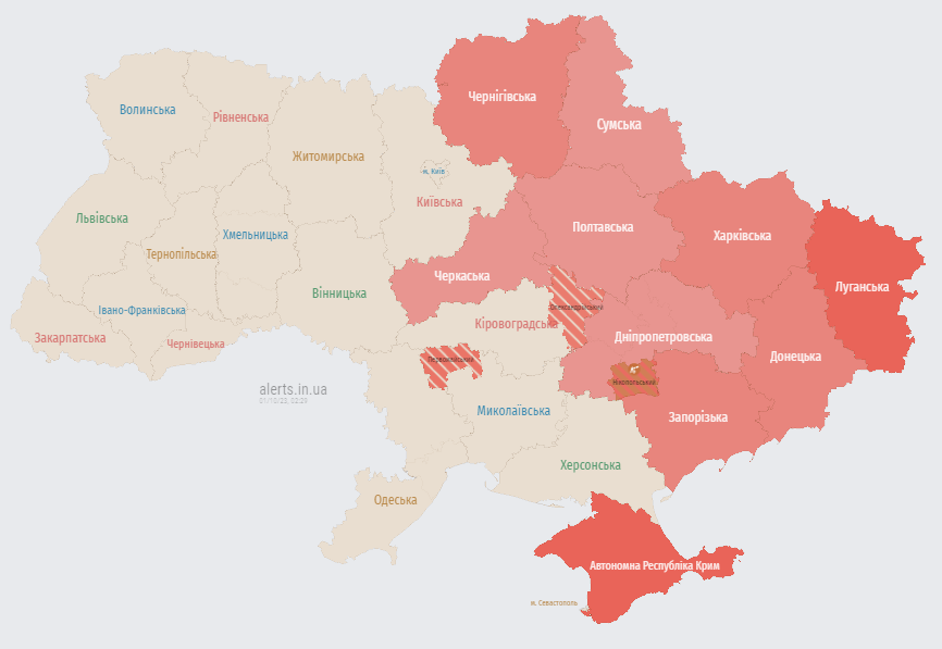 Загроза ракет і дронів. В більшості областей України оголошено повітряну тривогу