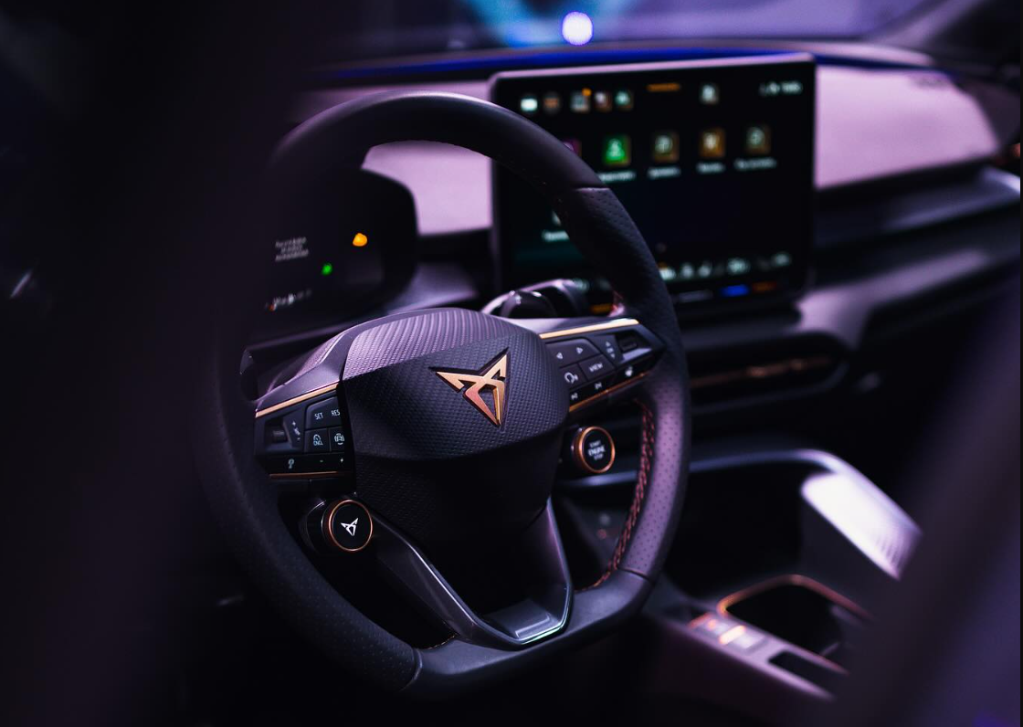 В Україну привезли спортивний кросовер Cupra Terramar: названі ціни та характеристики