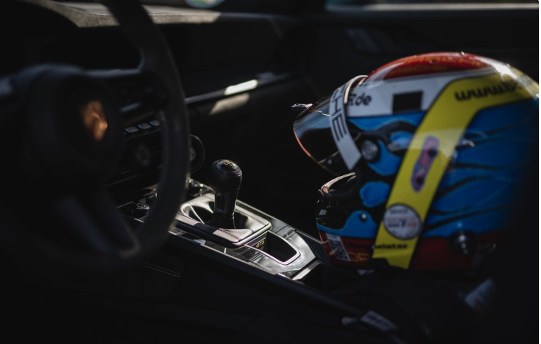 Суперкар Porsche 911 GT3 встановив новий рекорд на трасі Нюрбургринг