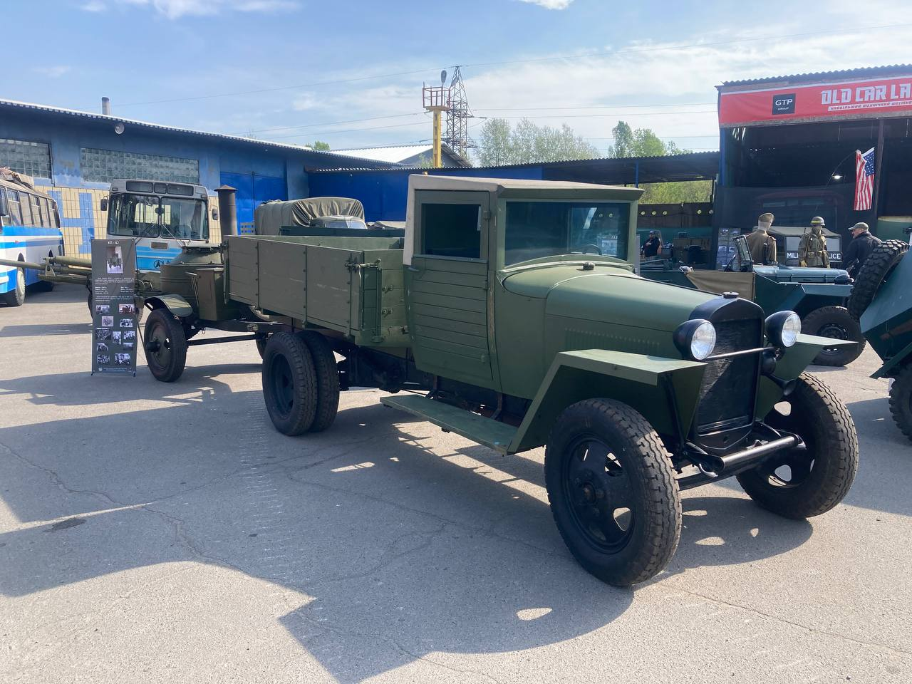 Технічний фестиваль Old Car Land у музеї "Колеса Історії": названі переможці та найцікавіші авто