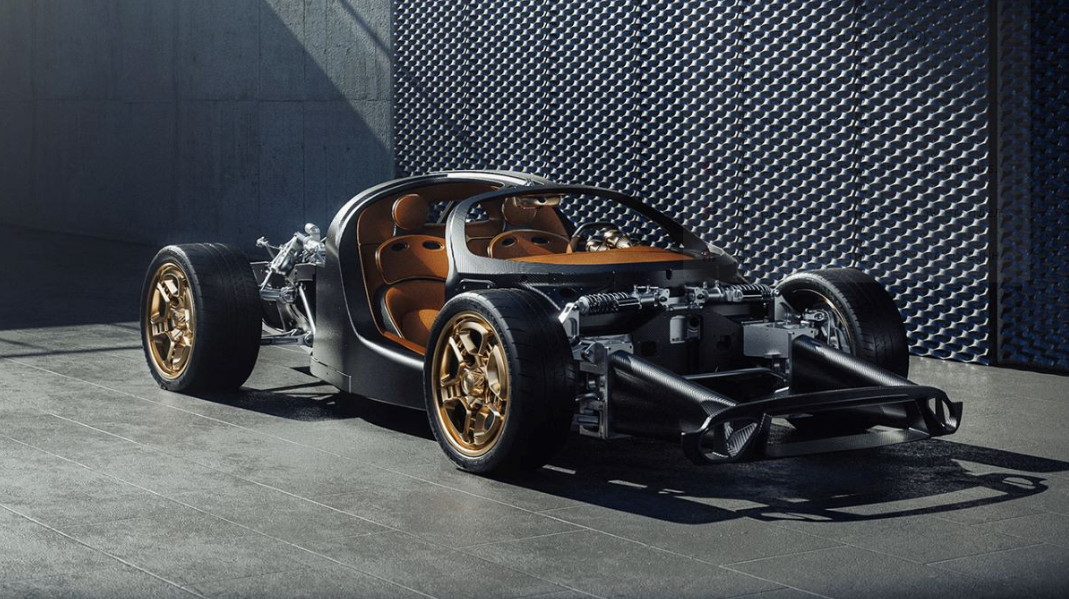 В Італії відродили легендарну марку авто: представлений перший суперкар за багато років