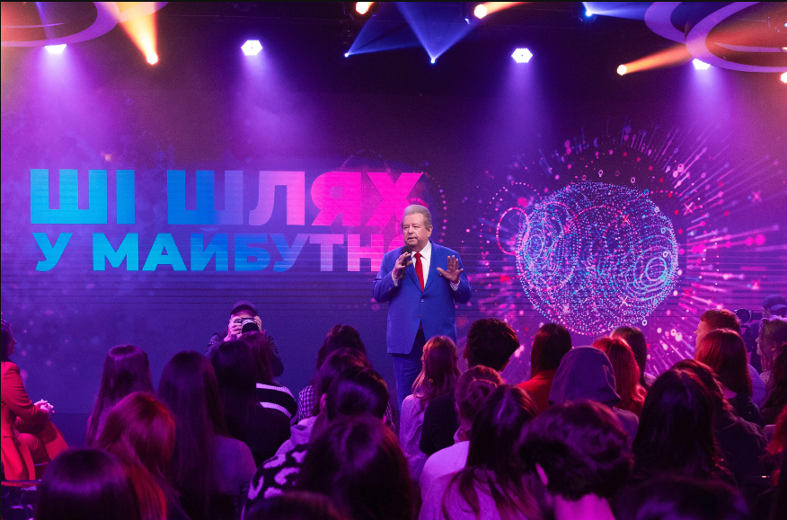 Эра ИИ начинается в Университете культуры, - Поплавский